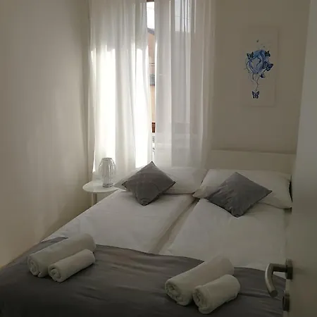 Apartment B&m Sezana