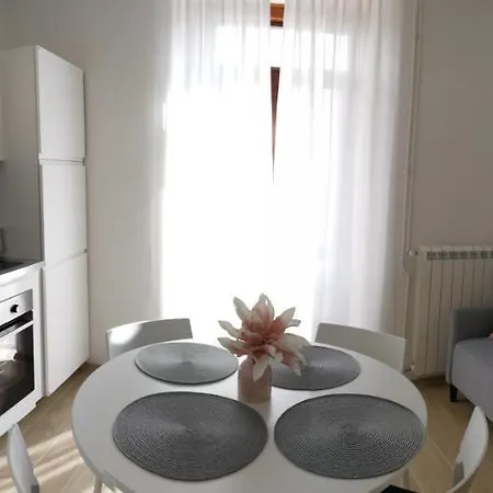 B&m * Sežana