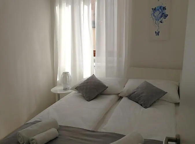Apartma B&m Sezana